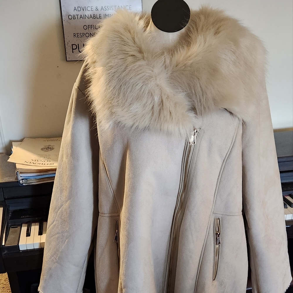 5x Faux Suede Coat